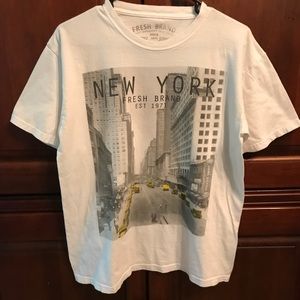 “New York” logo tee